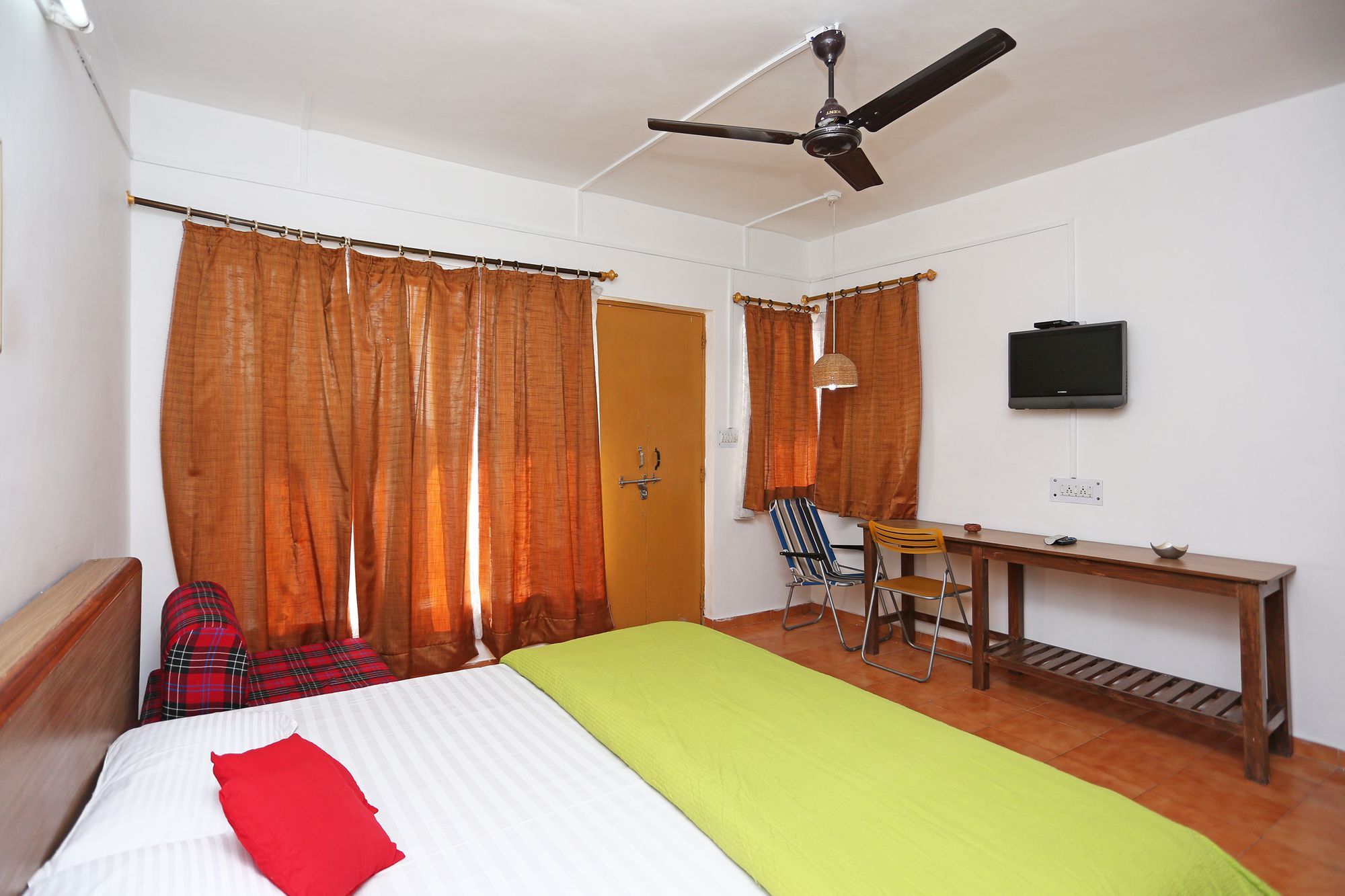 Oyo Home 10312 Spacious Studio Bhowali Nainital Exterior foto